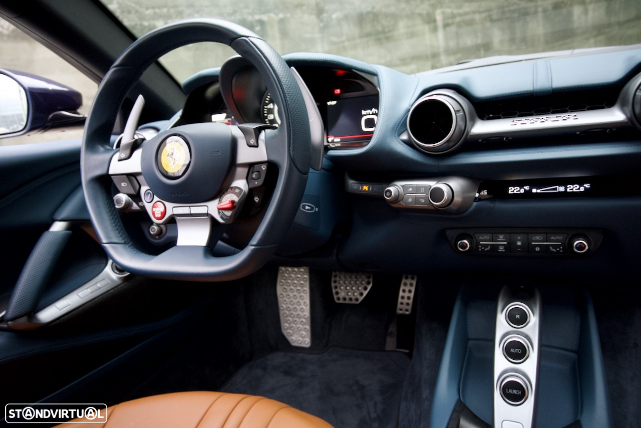 Ferrari 812 GTS Standard - 32
