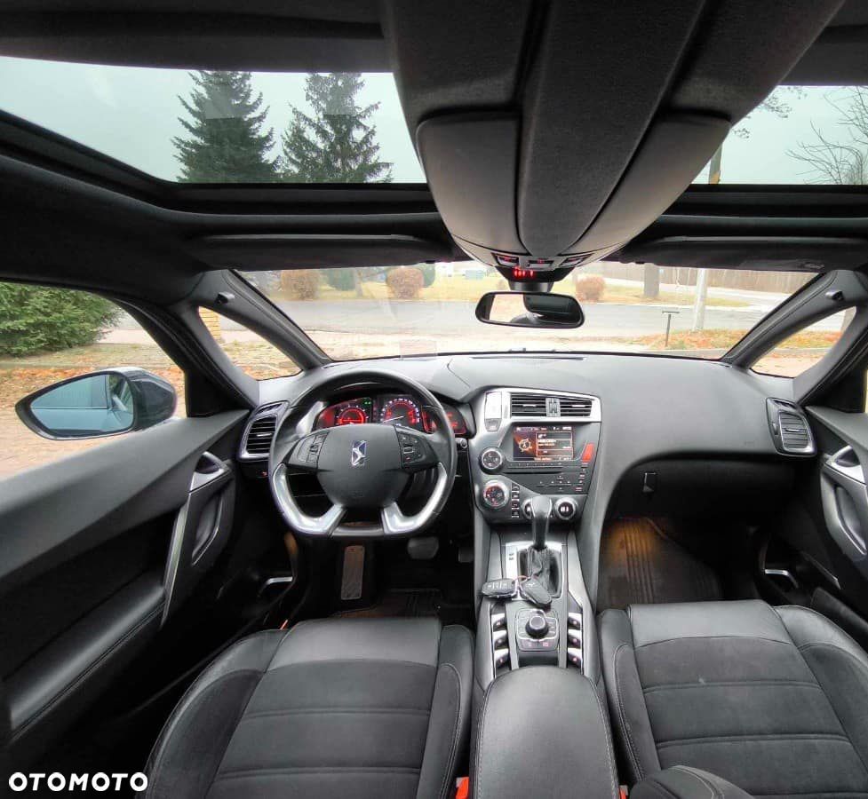 Citroën DS5 2.0 HDi SoChic - 12