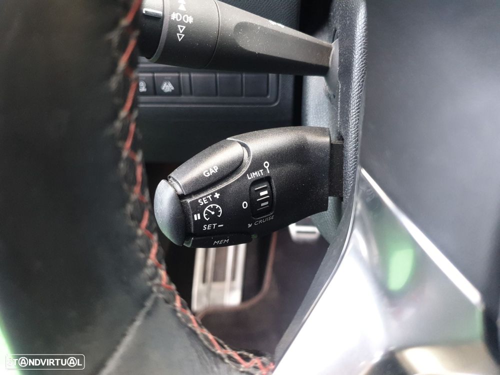 Peugeot 308 1.5 BlueHDi GT Line - 21