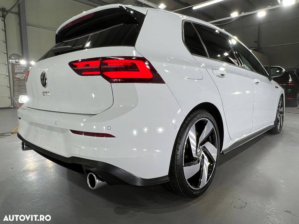 Volkswagen Golf 2.0 TSI DSG GTI - 7