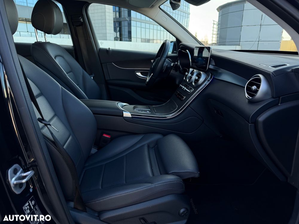 Mercedes-Benz GLC 220 d 4MATIC 9G-TRONIC - 25