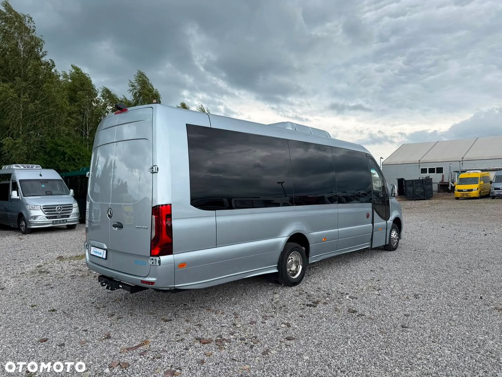 Mercedes-Benz Sprinter 519 - 4