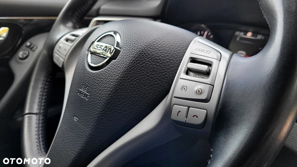 Nissan Qashqai 1.6 DCi Acenta EU6 - 14