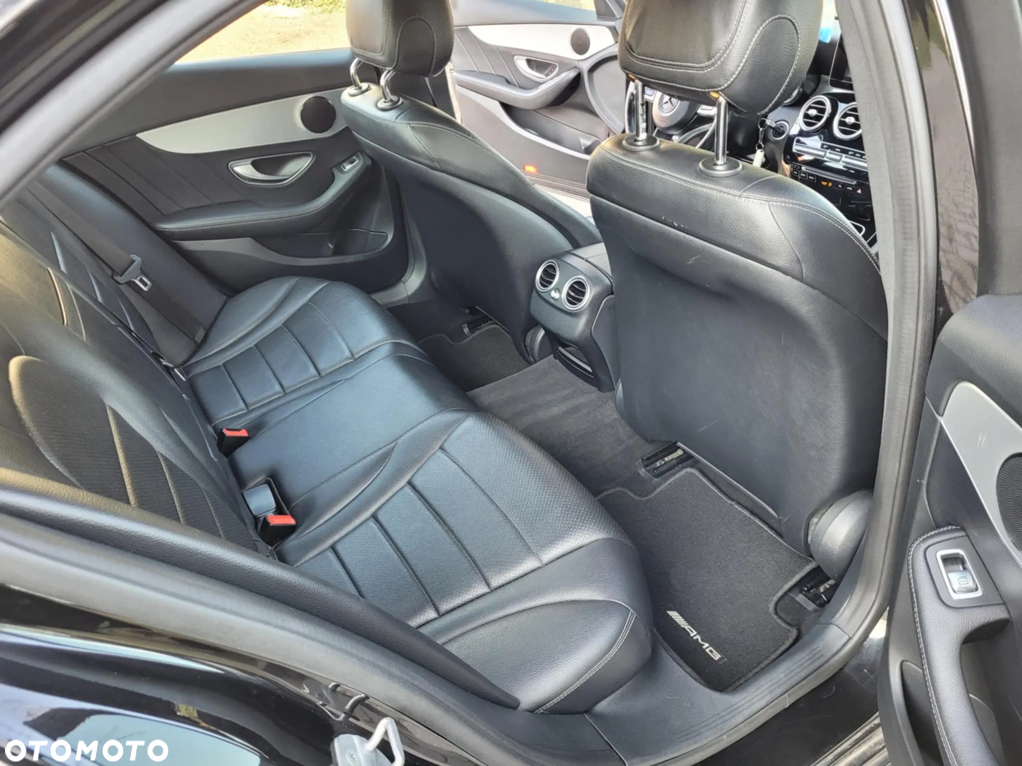 Mercedes-Benz Klasa C 200 (BlueTEC) d T AMG Line - 25