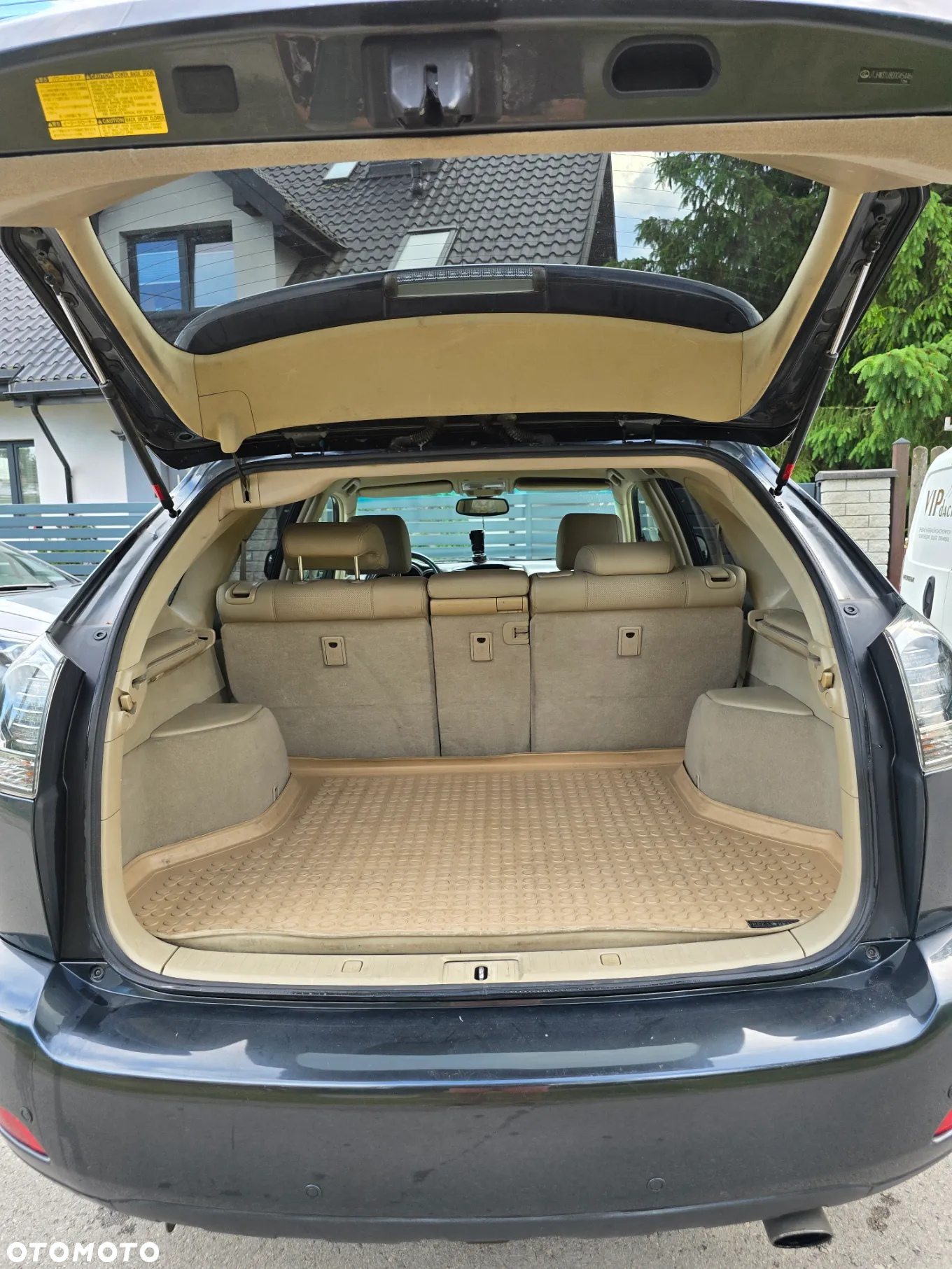 Lexus RX 400h (hybrid) - 10