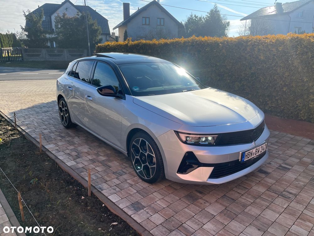 Opel Astra 1.2 Turbo Automatik Business Elegance - 1