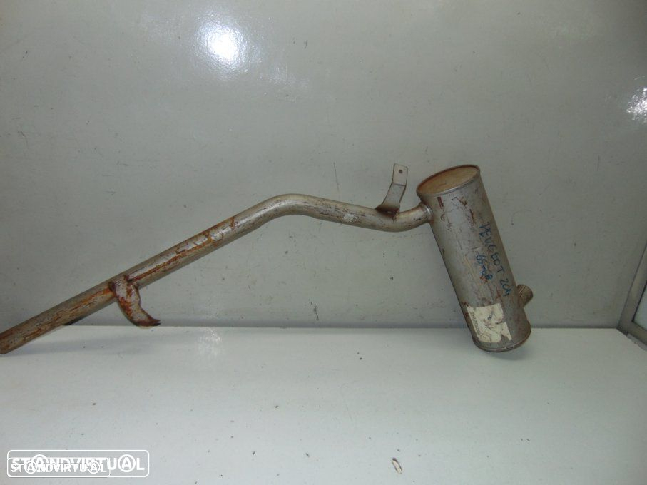 Peugeot 204 de 1965 a 1968 - panela de escape - 2