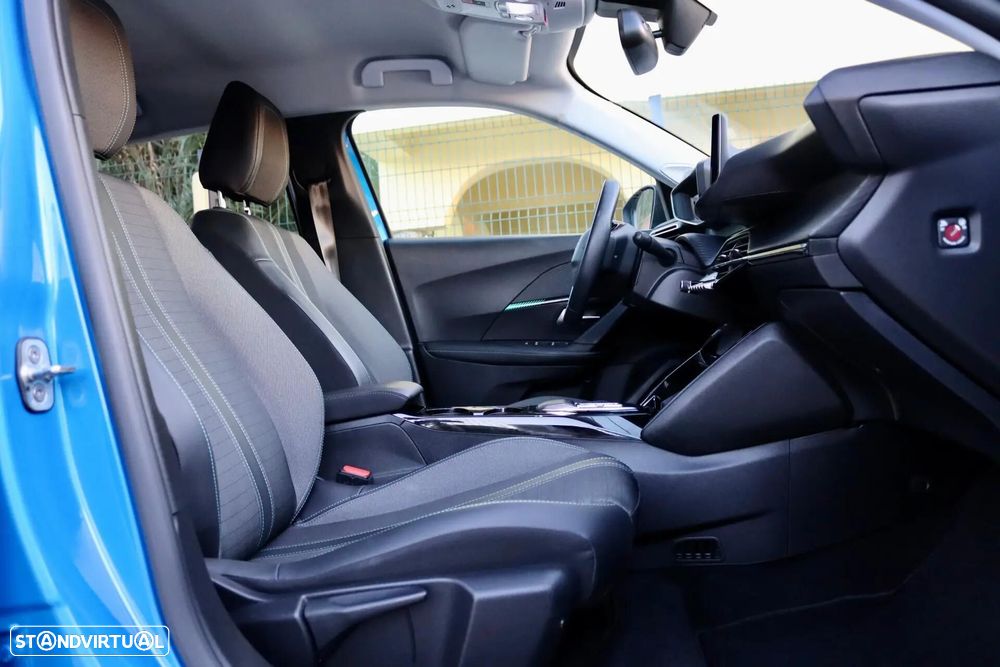 Peugeot e-2008 50 kWh Allure Pack - 31