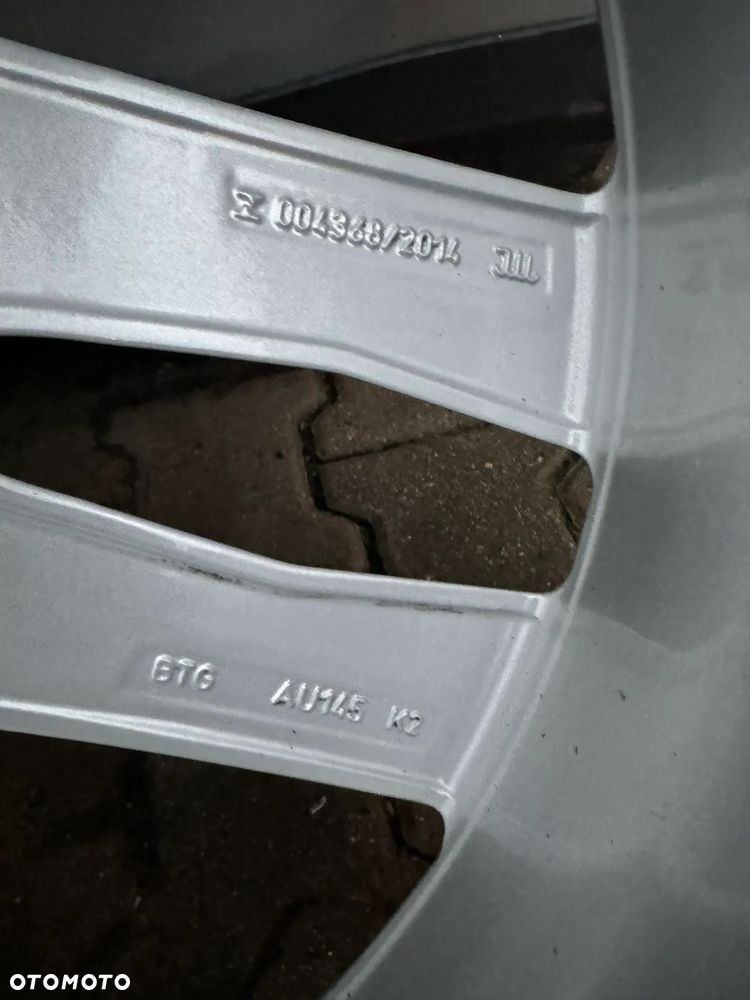Audi Q7 Q8 4M felgi koła oryginał 21" 4M0601025AJ ET31 opony Pirelli 285 40 21 - 24