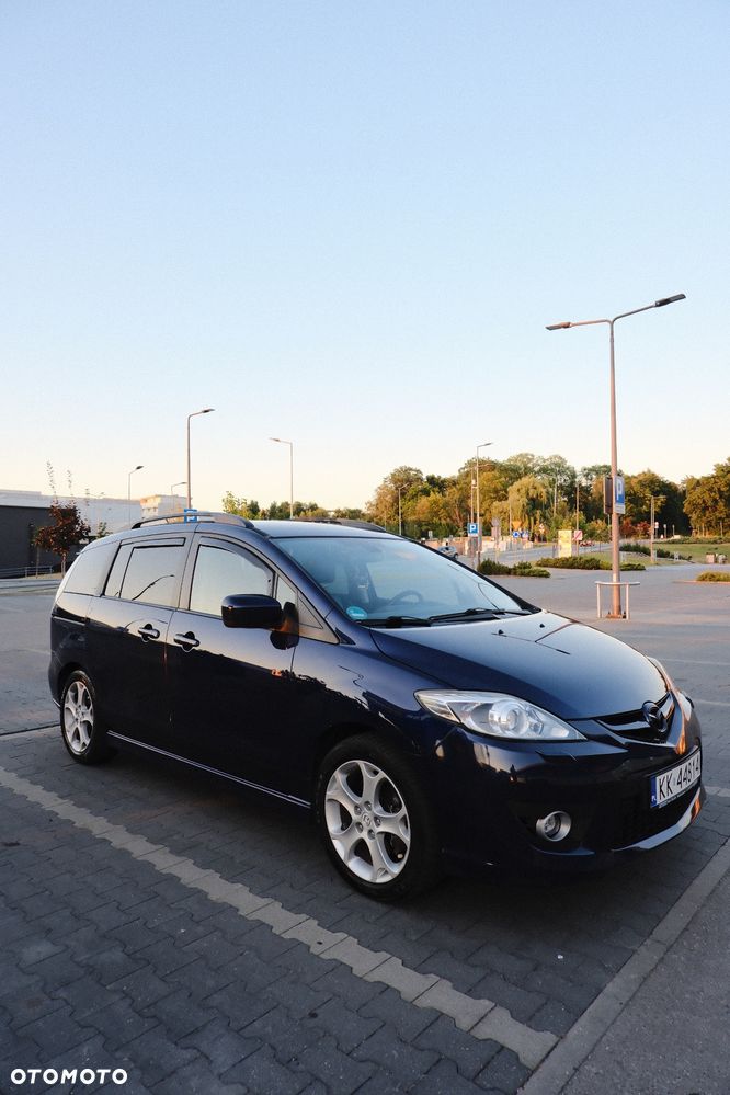 Mazda 5 2.0 Exclusive + - 8