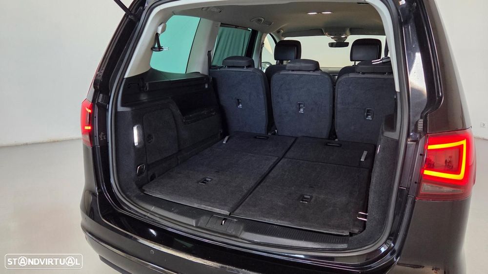 SEAT Alhambra 2.0 TDi Xcellence DSG - 25