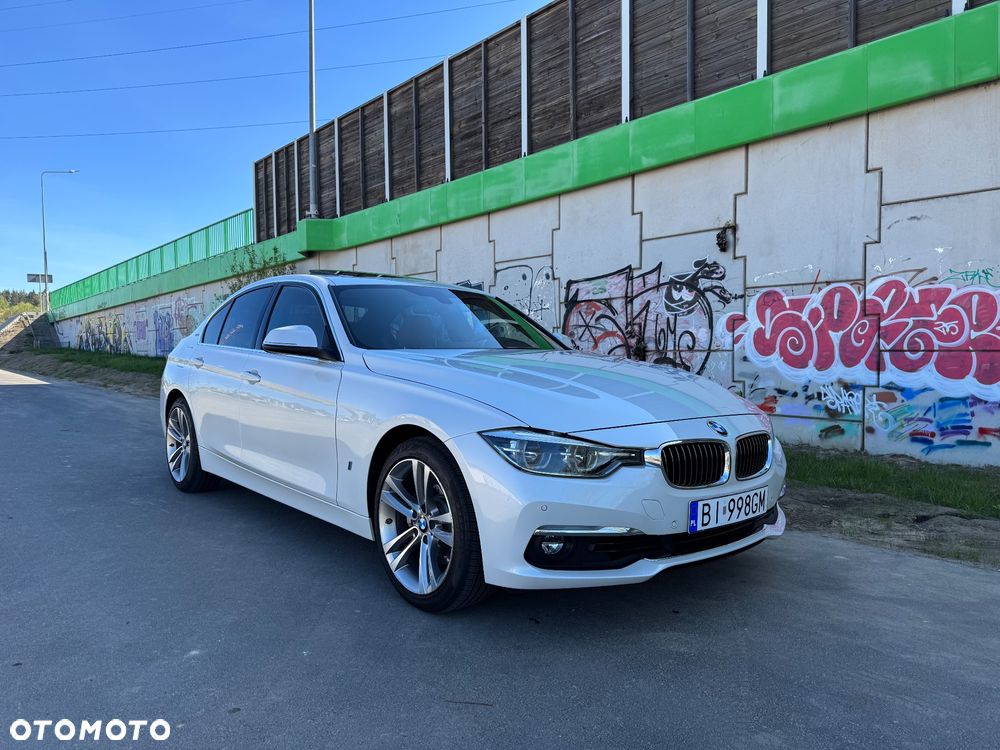 BMW Seria 3 330e iPerformance Luxury Line - 1