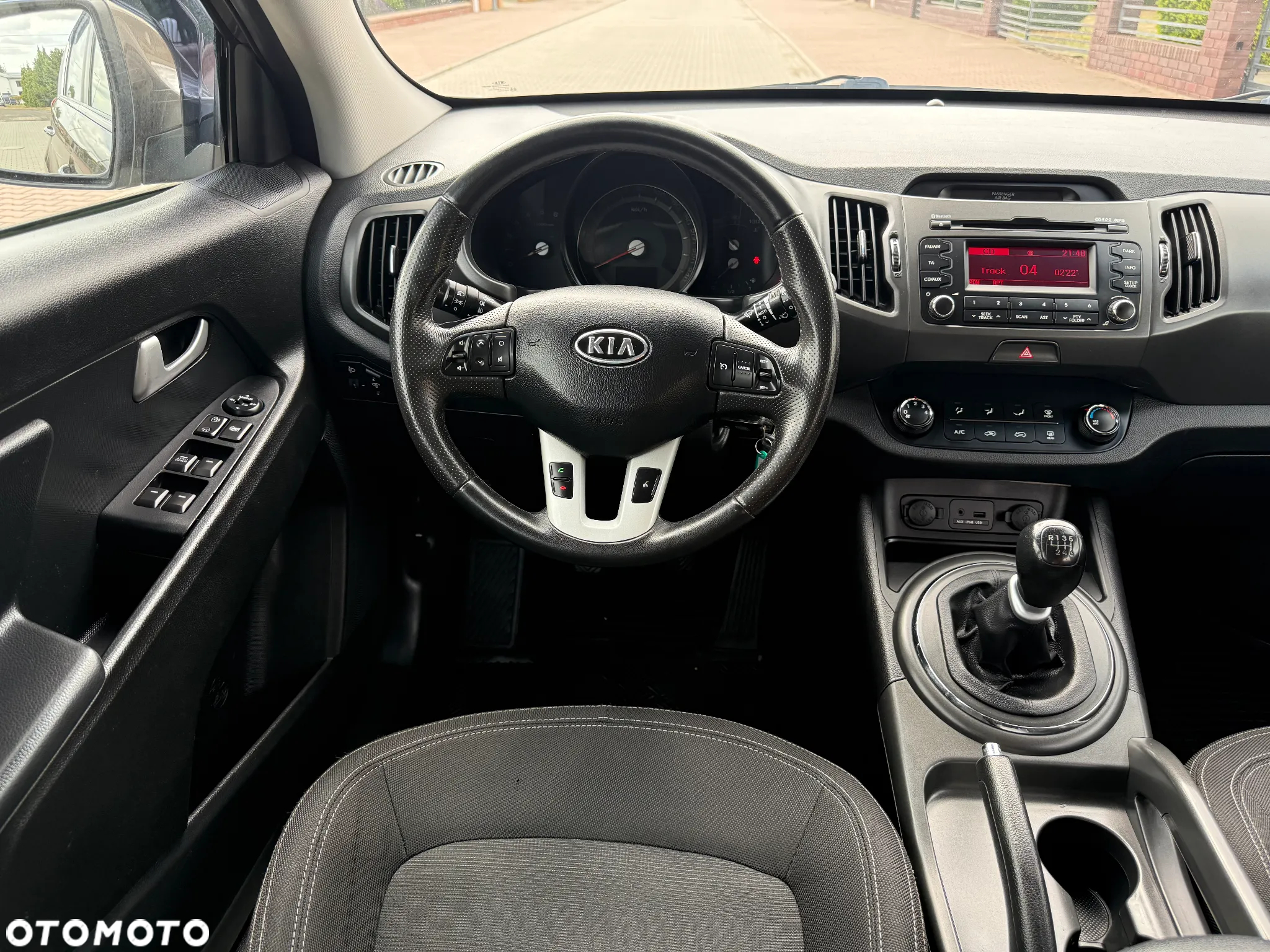 Kia Sportage - 12