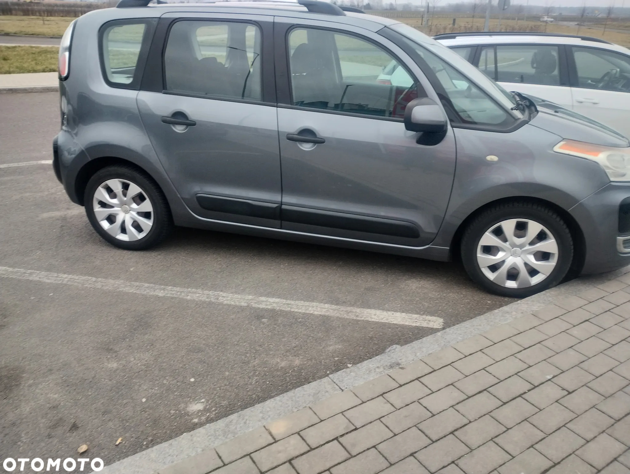 Citroën C3 Picasso 1.4i SX - 16