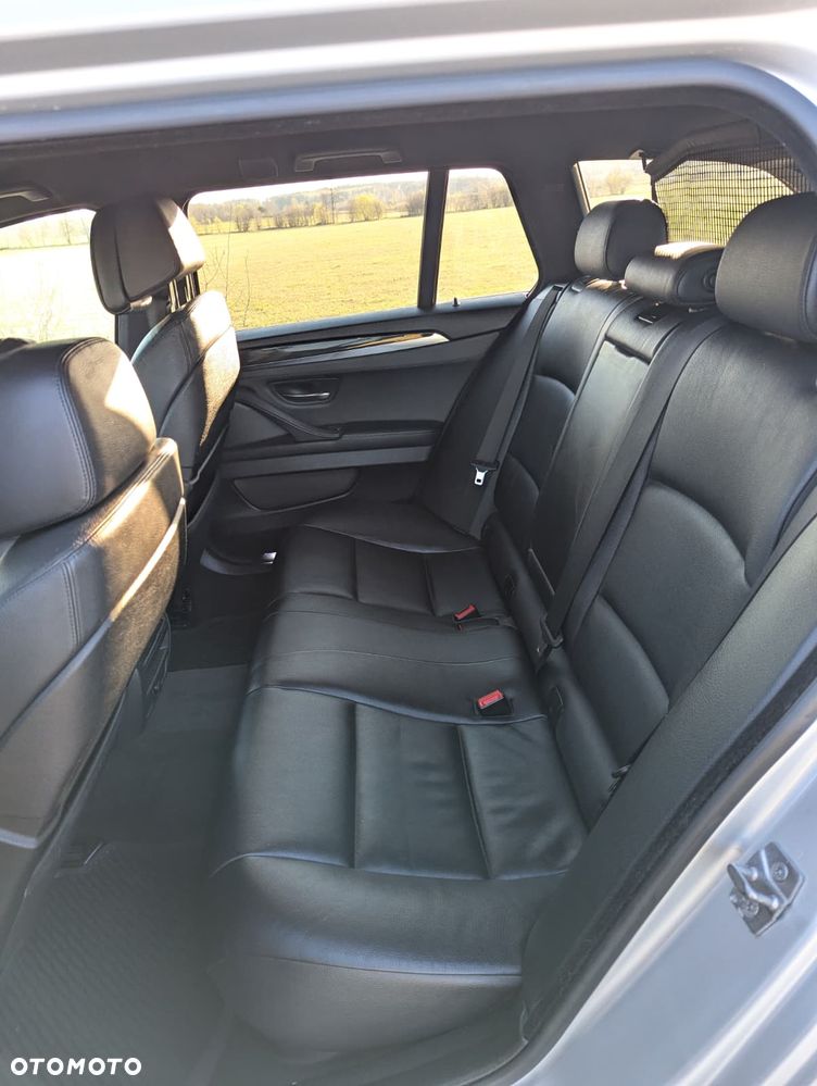 BMW Seria 5 520d - 19