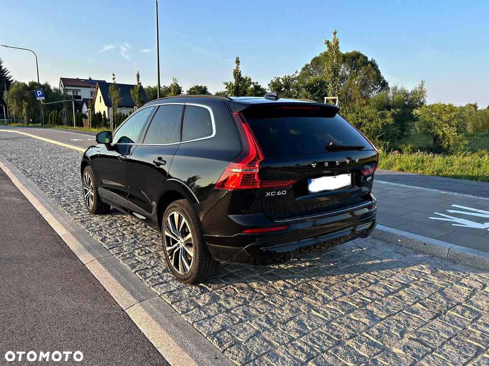 Volvo XC 60 B5 B AWD Plus Bright - 6
