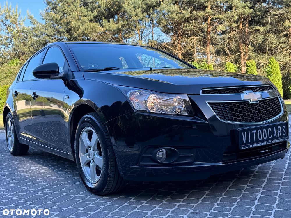 Chevrolet Cruze 1.8 LT+ - 10