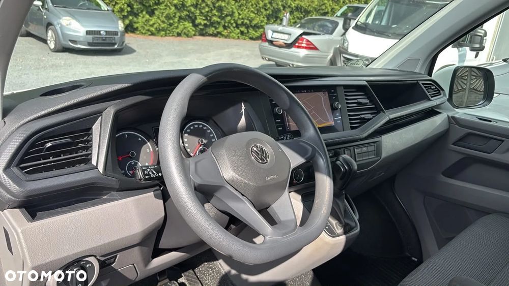 Volkswagen Transporter - 13