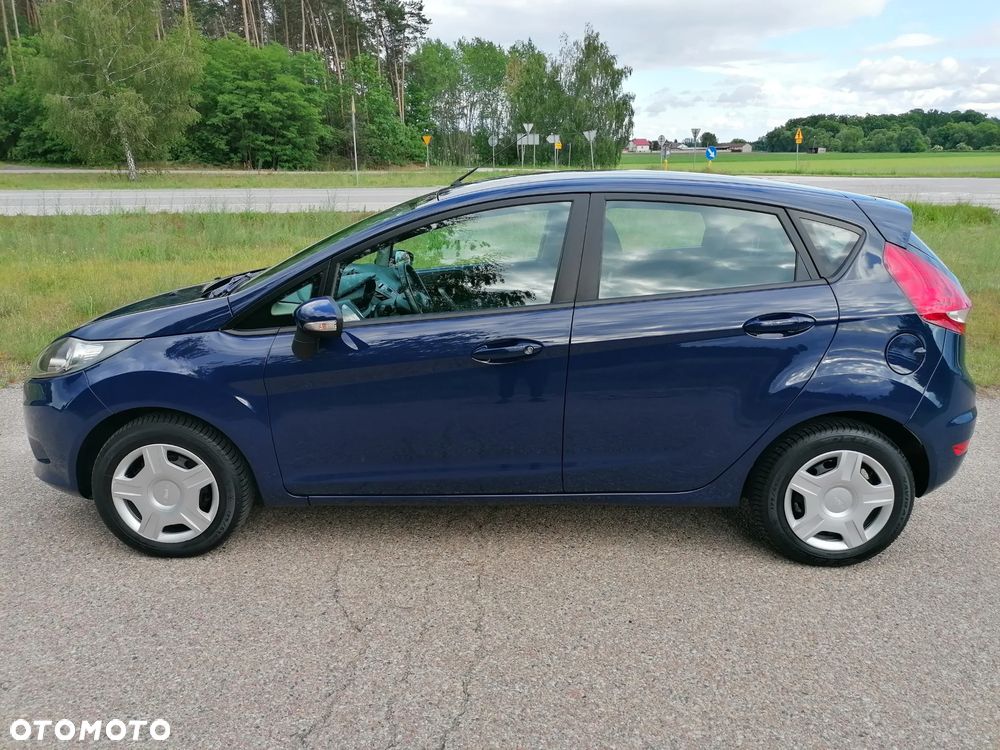 Ford Fiesta - 2