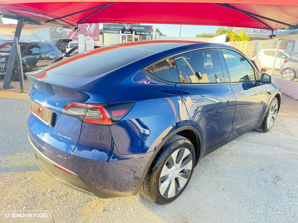 Tesla Model Y Long Range Dual Motor AWD - 25