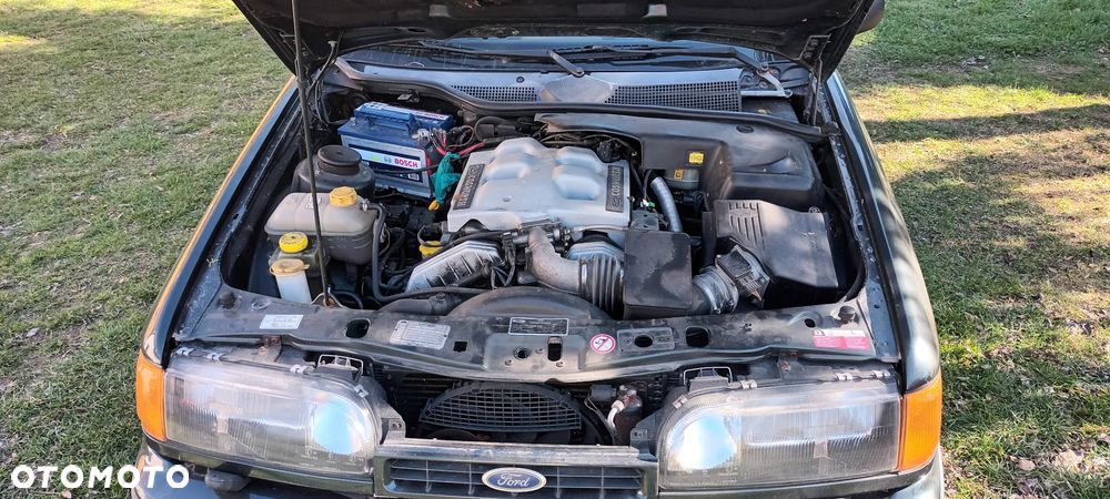 Ford Scorpio 2.9-24 Ghia - 13