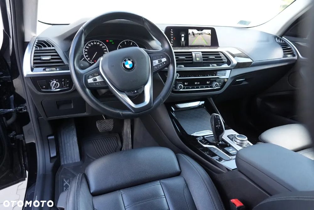 BMW X3 xDrive20d - 9