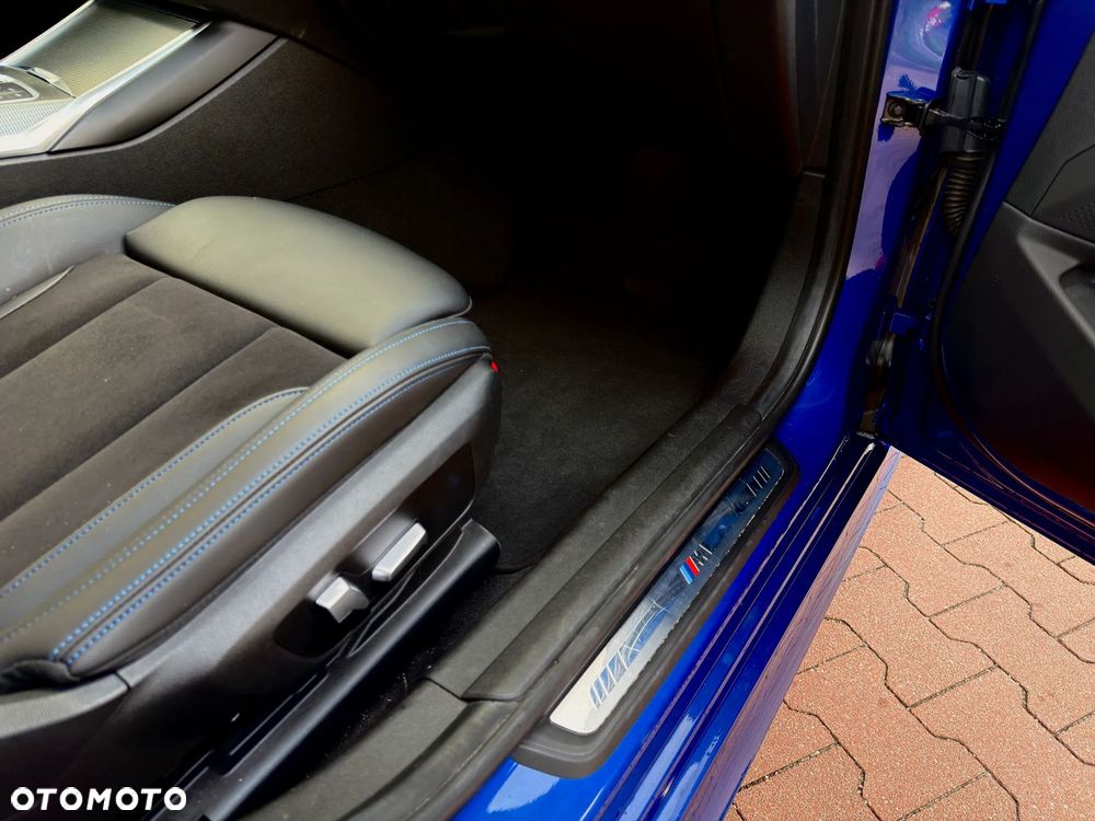 BMW Seria 3 320e M Sport sport - 7