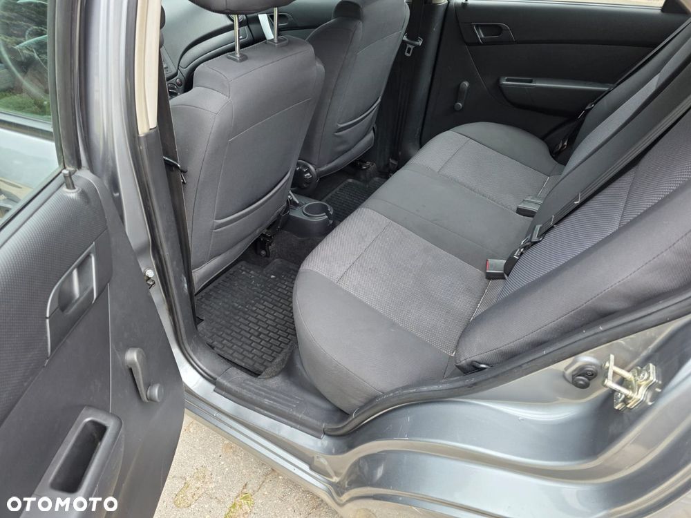 Chevrolet Aveo 1.2 16V Base (swo) - 13