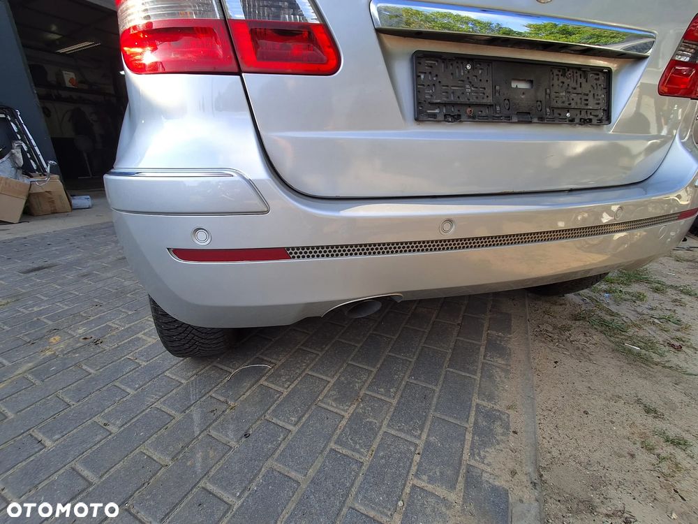 SPRZEDAM MERCEDES B-KLASA W245 TYLNI ZDERZAK NA PDC W KOLOR 761 DO MONTAŻU KOMPLETNY - 7