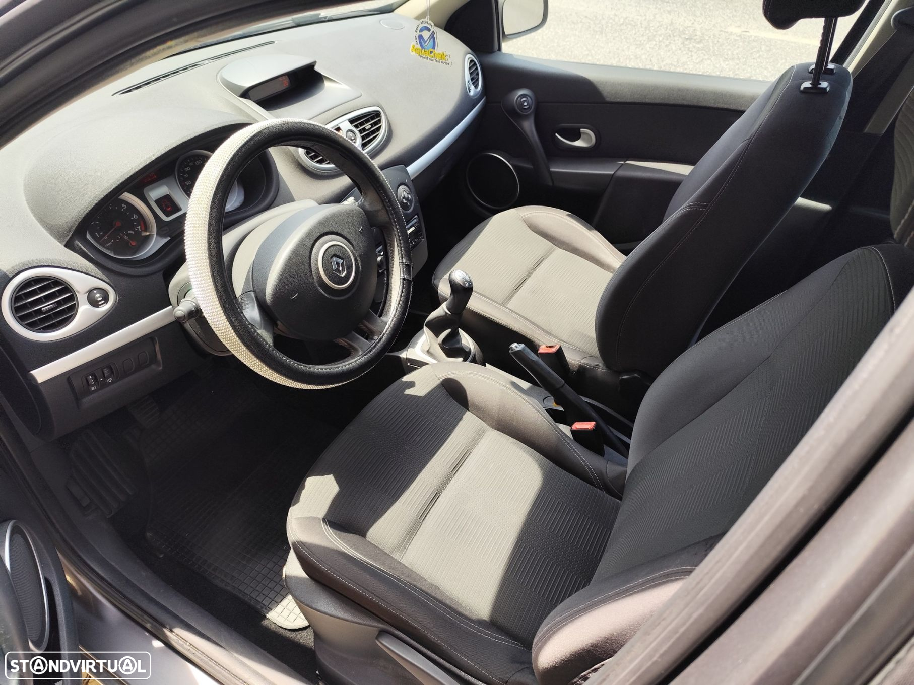 Renault Clio 1.2 16V Dynamique S - 11