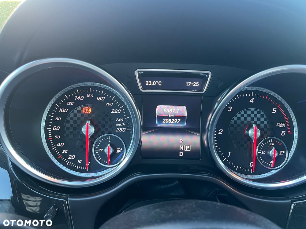 Mercedes-Benz GLE 350 d 4-Matic - 15
