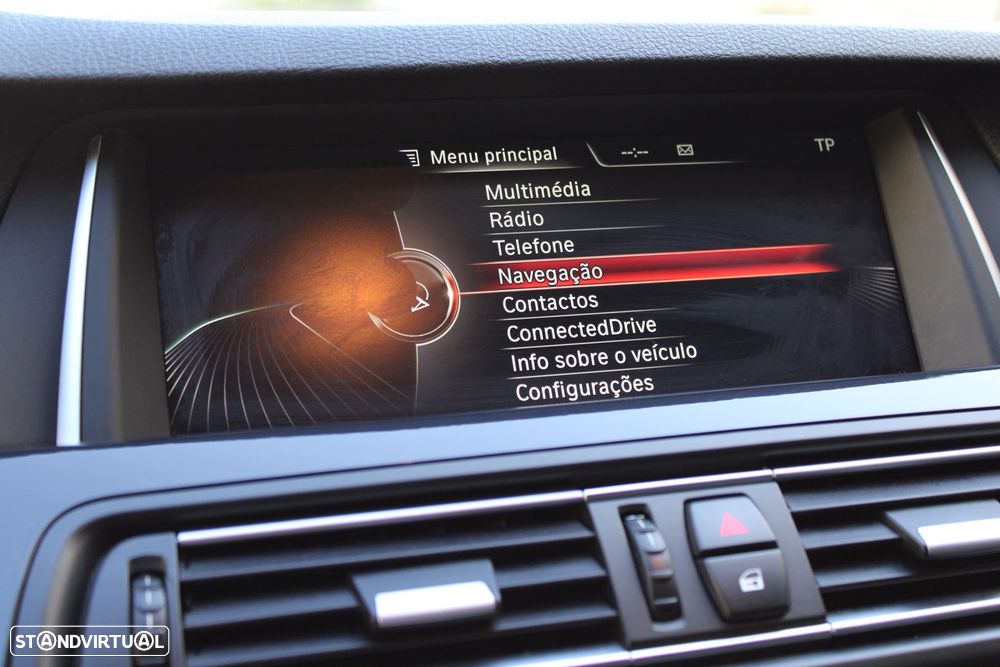 BMW 520 d Luxury Line - 23