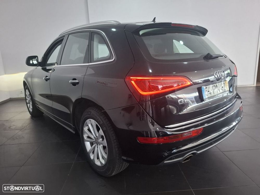 Audi Q5 2.0 TDI Business Line S-line - 10