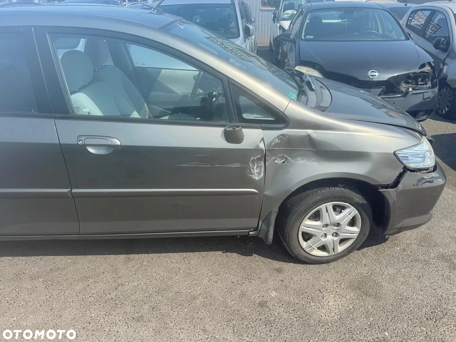 Honda Civic 2007 poj. 1.4 benzyna 83 KM Samochód cały na części - 8