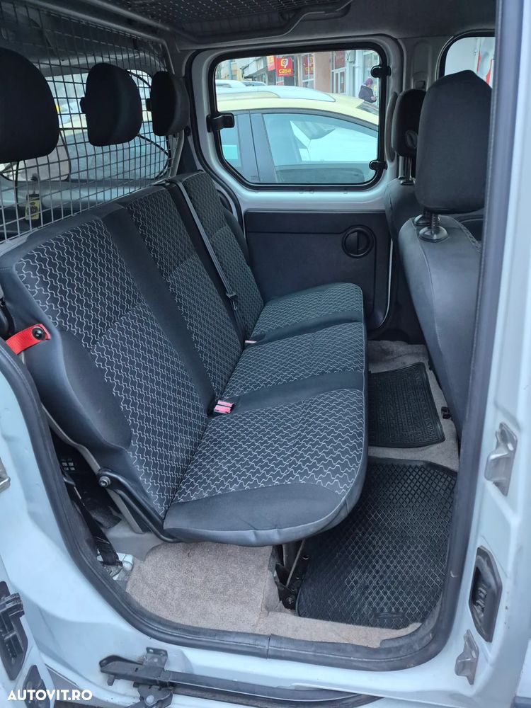 Renault Kangoo dCi 90 FAP Grand - 8