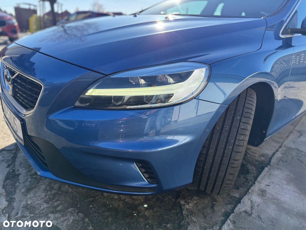 Volvo V40 D3 Drive-E R-Design Momentum - 33