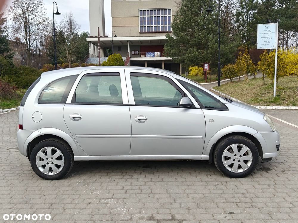 Opel Meriva 1.3 CDTI Cosmo - 11