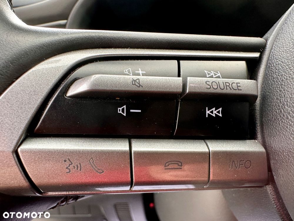 Mazda CX-30 2.0 mHEV Hikari 2WD - 22