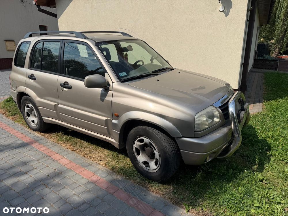 Suzuki Grand Vitara - 2