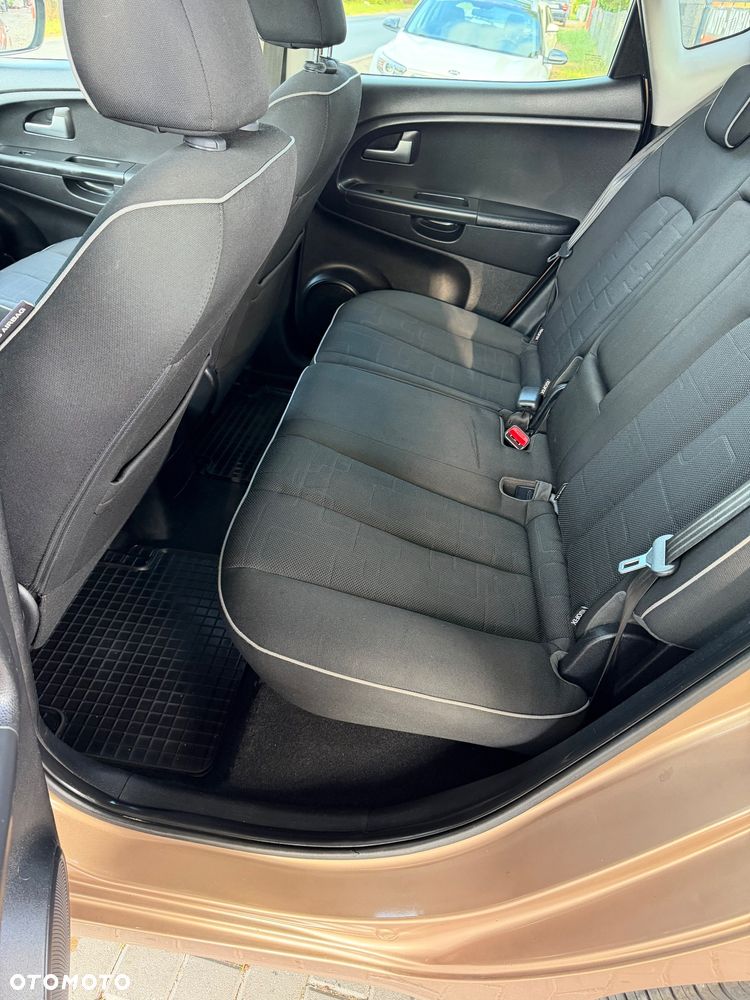 Kia Venga 1.4 CVVT Dream-Team Edition - 18