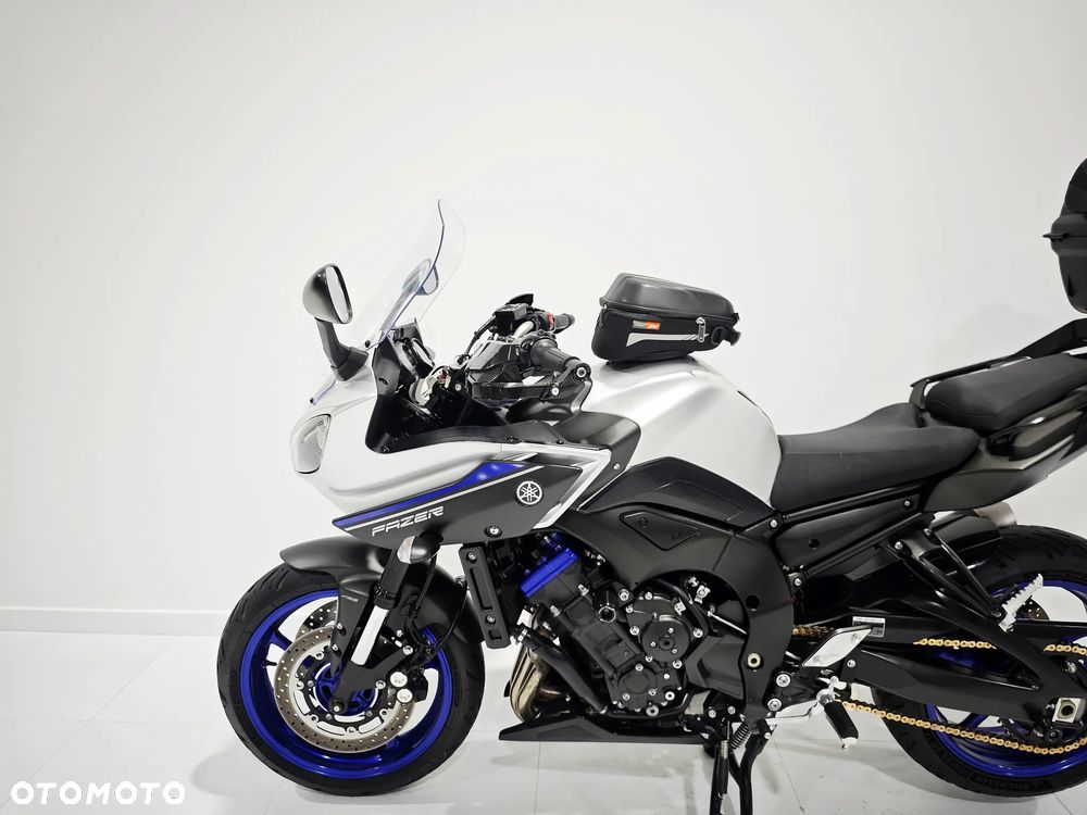 Yamaha FZ - 22