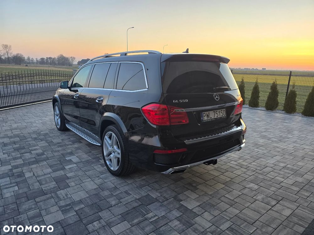 Mercedes-Benz GL 500 4Matic (BlueEFFICIENCY) 7G-TRONIC - 3