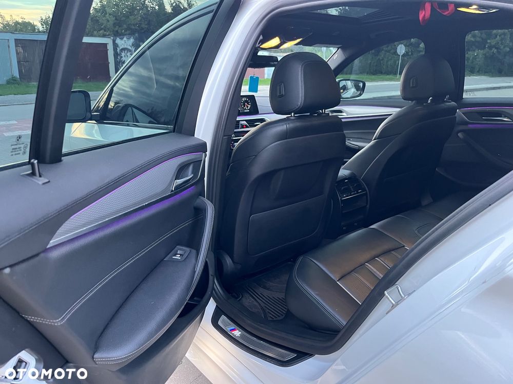 BMW Seria 5 530i xDrive M Sport sport - 24