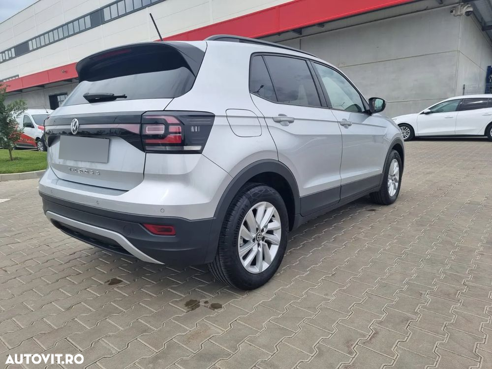 Volkswagen T-Cross - 3