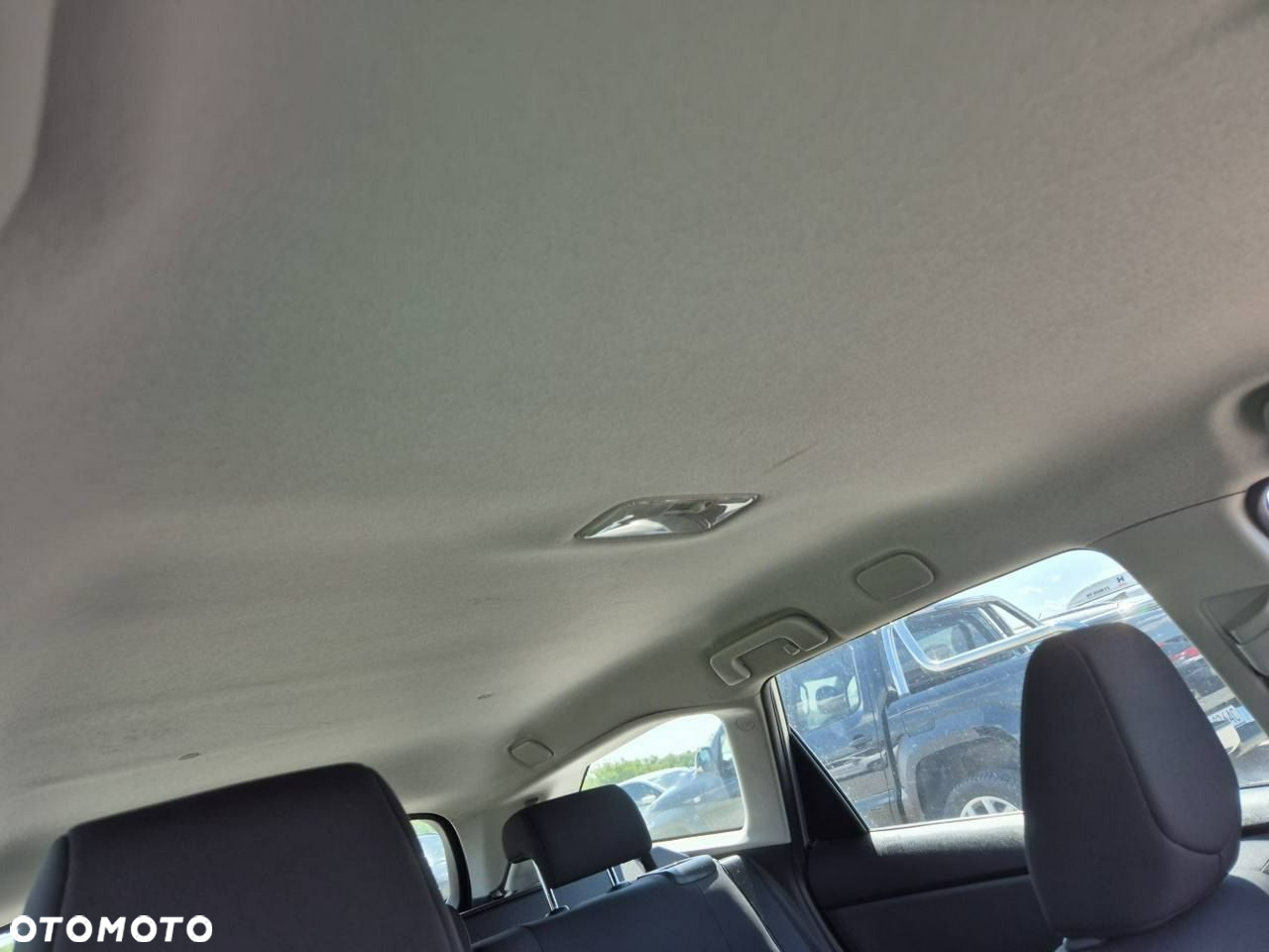 Toyota Auris - 13