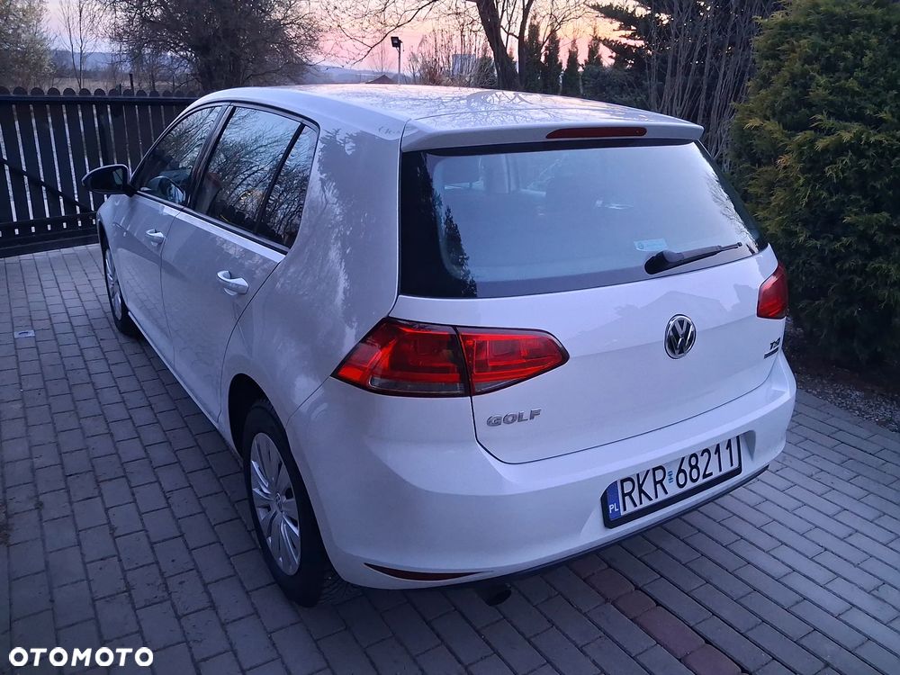 Volkswagen Golf 1.2 TSI BlueMot Comfortline - 6
