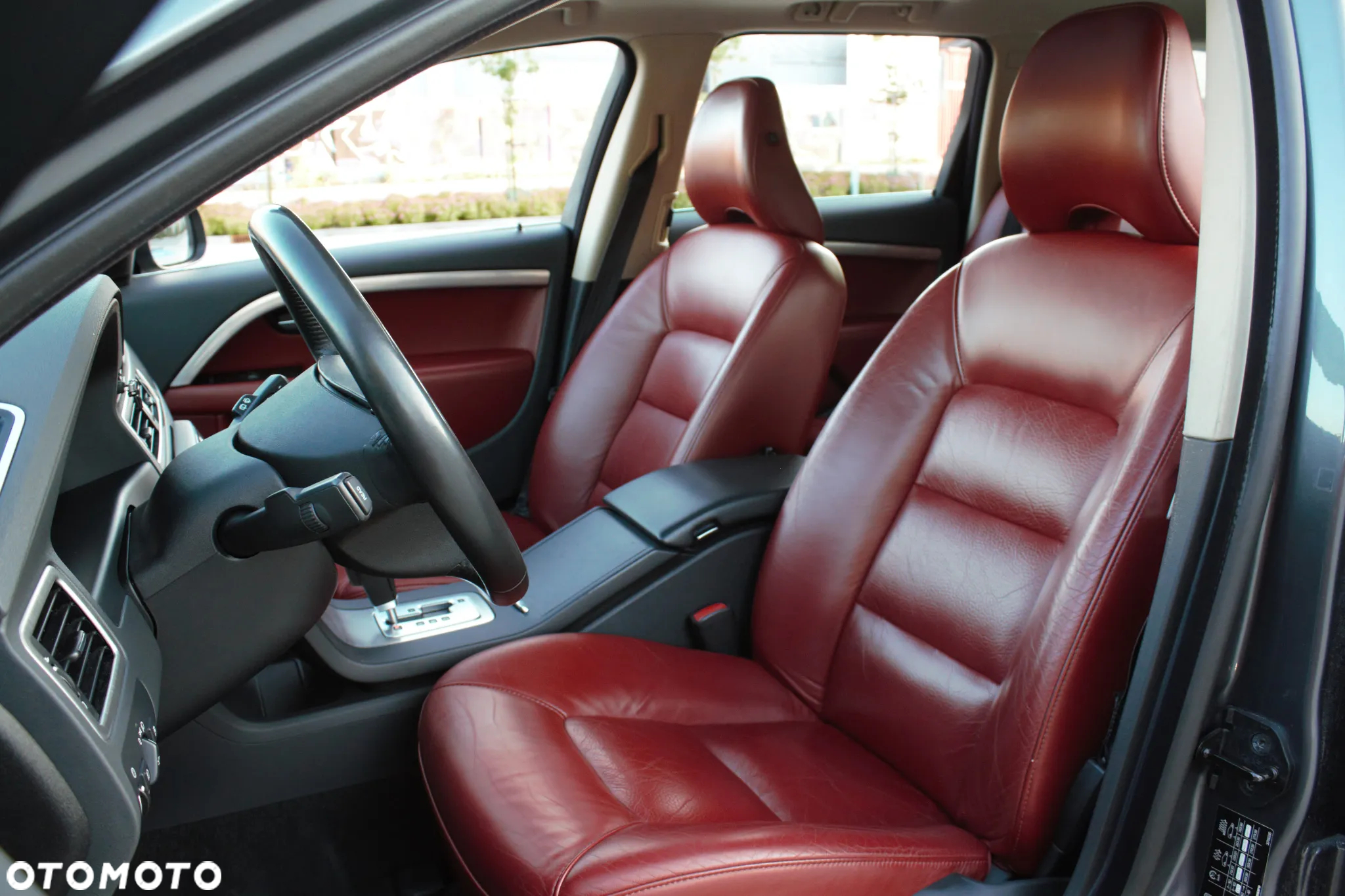 Volvo V70 2.5T Kinetic - 20
