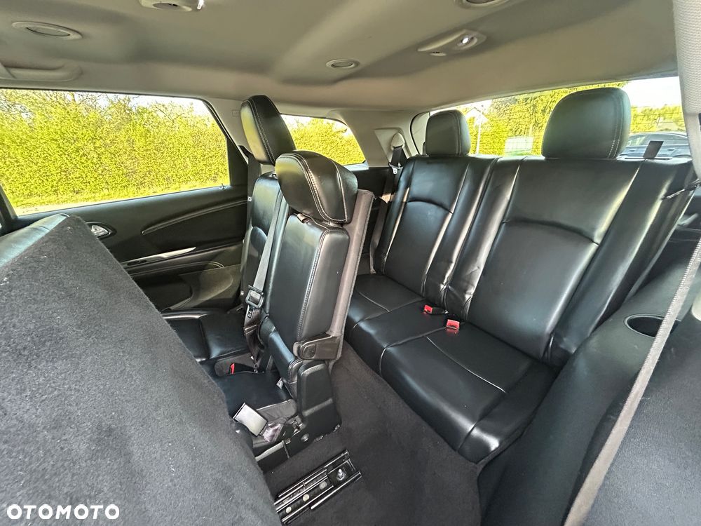 Fiat Freemont 2.0 Multijet 16V DPF Automatik Allrad Lounge - 12