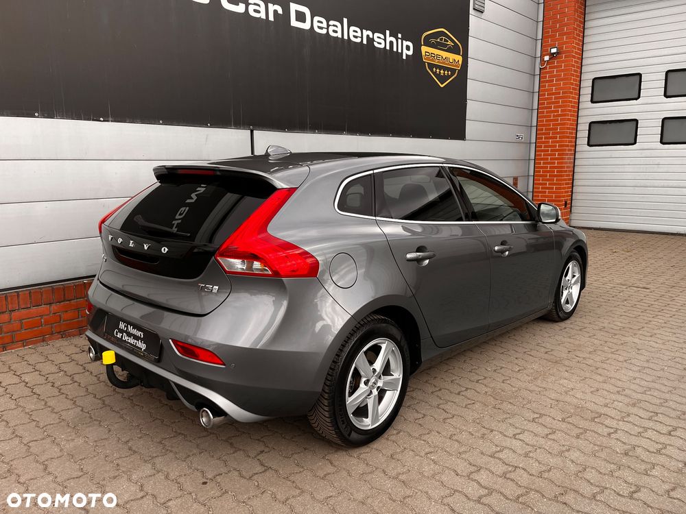Volvo V40 T3 Geartronic RDesign - 15