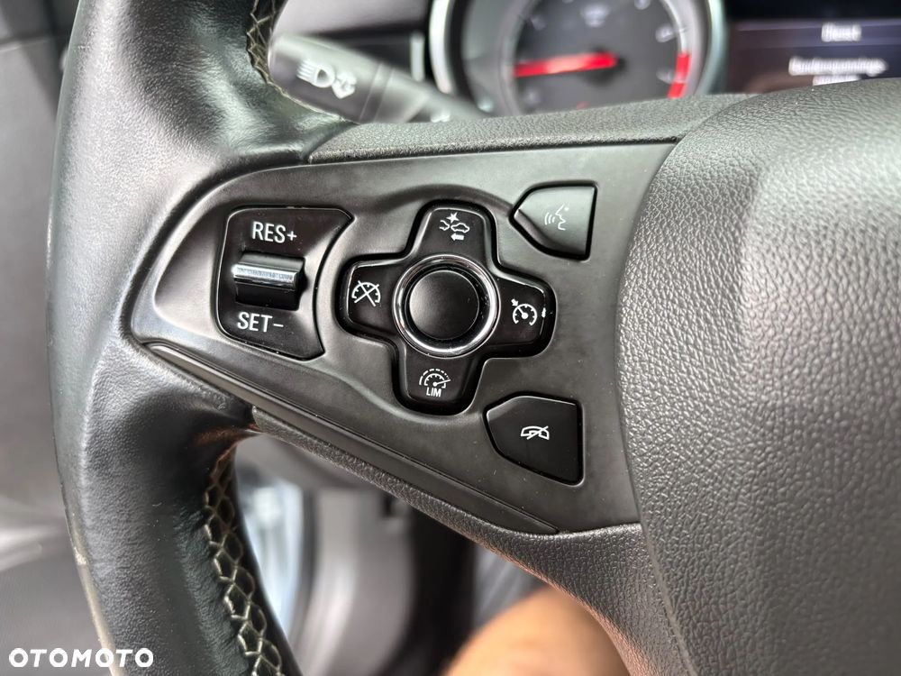 Opel Astra 1.4 Turbo ON - 24